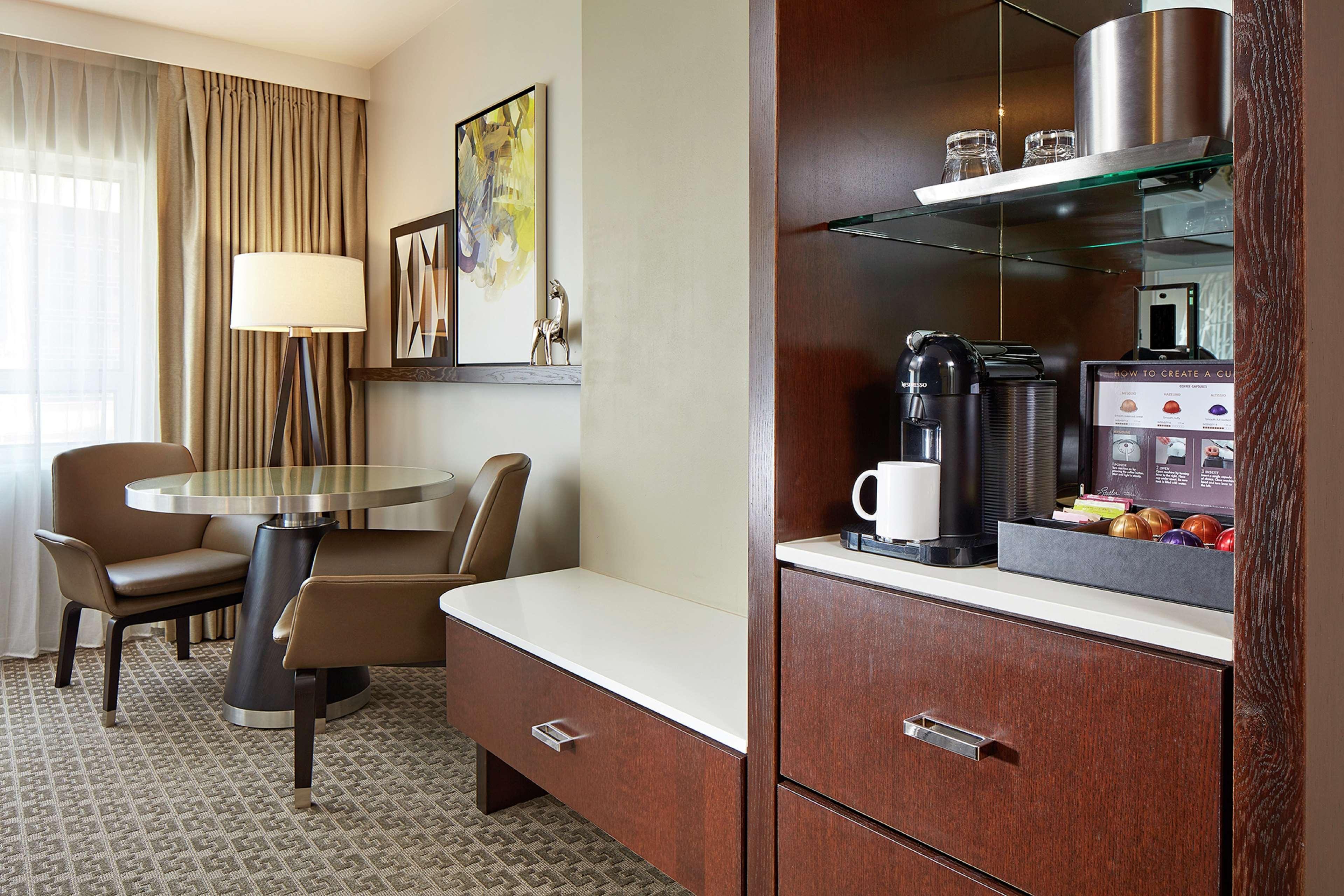 The Statler Dallas, Curio Collection By Hilton Extérieur photo