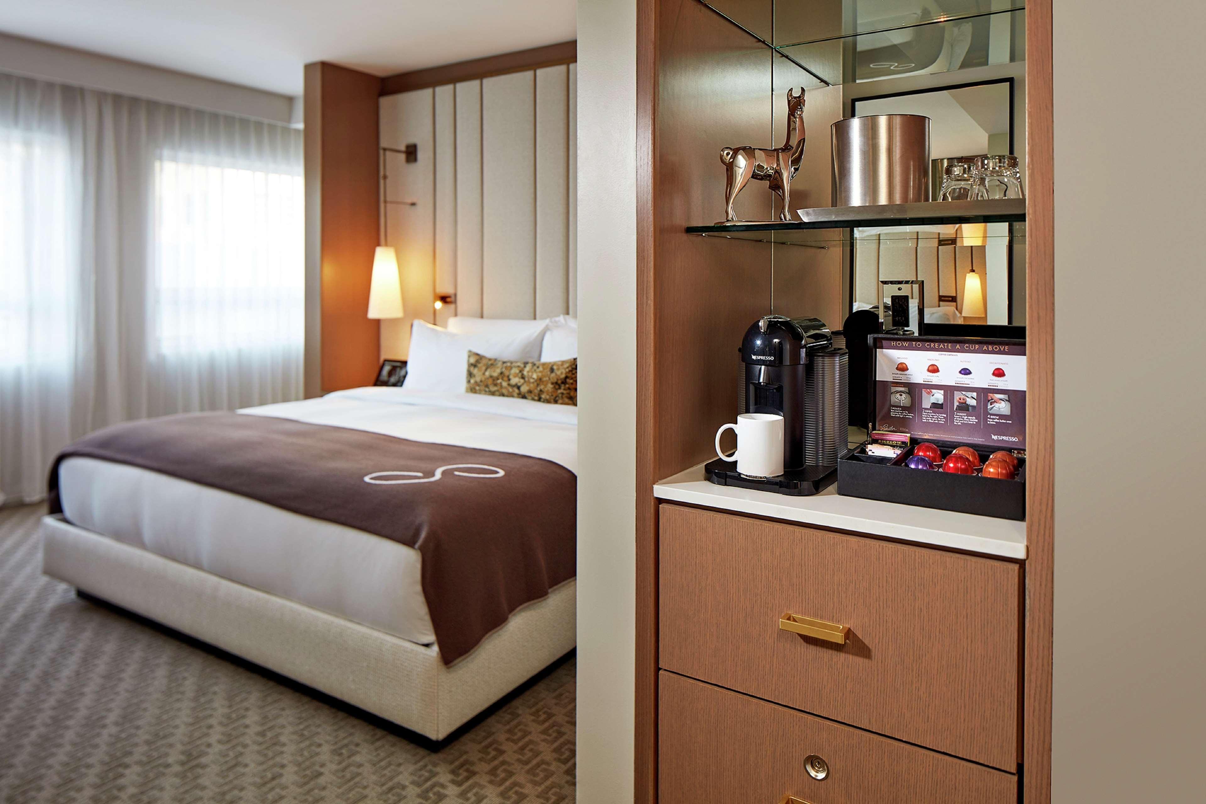 The Statler Dallas, Curio Collection By Hilton Extérieur photo