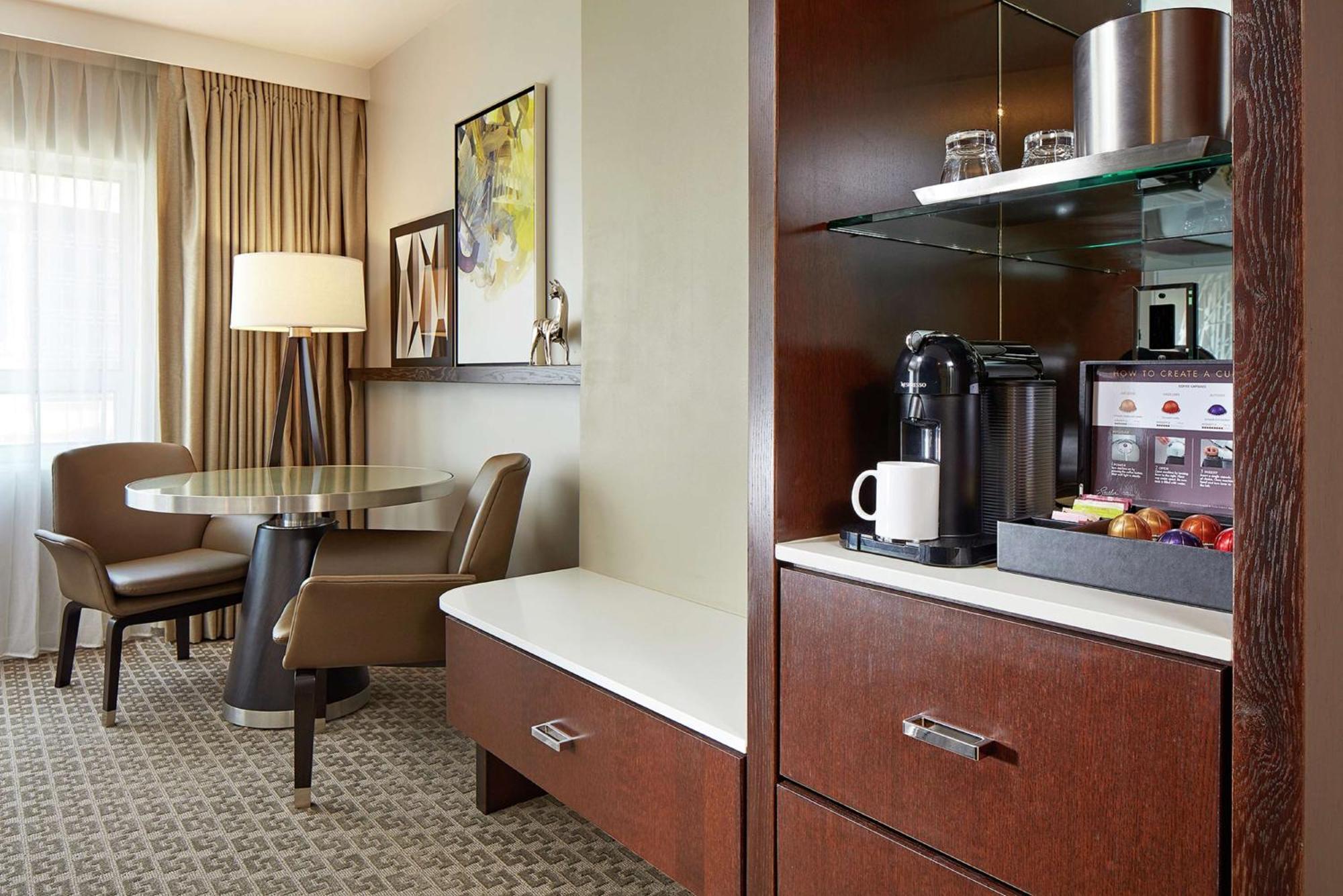 The Statler Dallas, Curio Collection By Hilton Extérieur photo